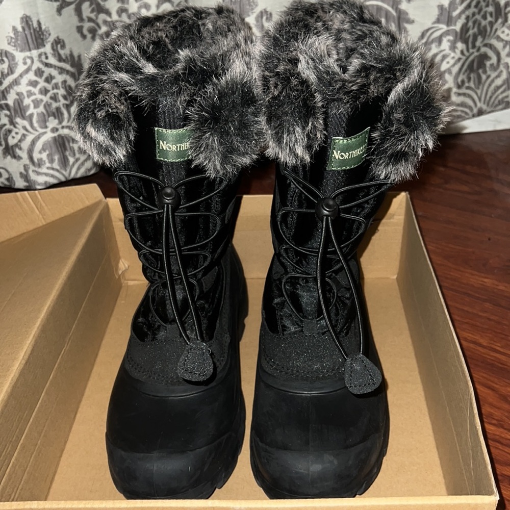 Northikee Black Faux Fur Waterproof Winter Boots